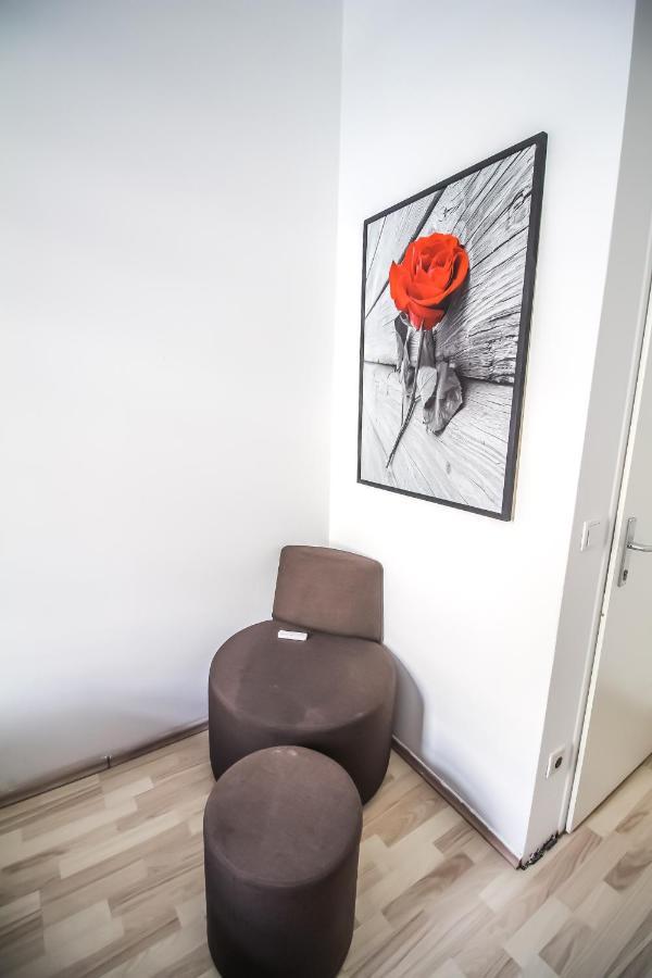 Private Room In Shared Apartment Pr3 Vienna Exterior photo